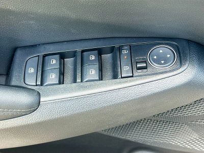 2026 Kia Seltos — photo 18 view