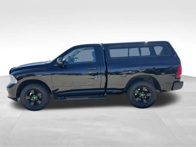 2015 RAM 1500 — side profile view