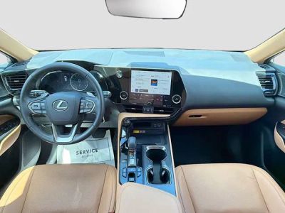 2025 Lexus NX — photo 16 view