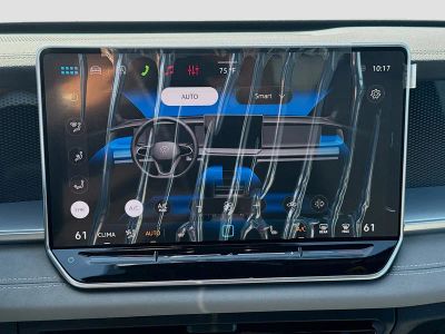 2026 Volkswagen Tiguan — photo 14 view