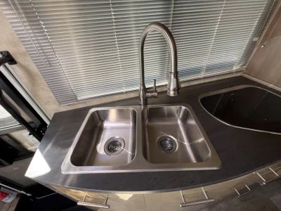 2019 Winnebago MH - Photo 11