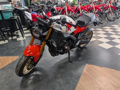 2025 Yamaha XSR900 - Photo 3