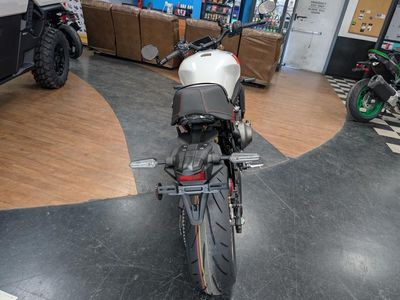 2025 Yamaha XSR900 - Photo 7