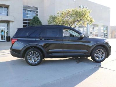 2026 Ford Explorer — detail view