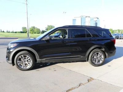 2026 Ford Explorer — side profile view