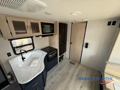 2025 Prime Time RV Avenger LE - Photo 14