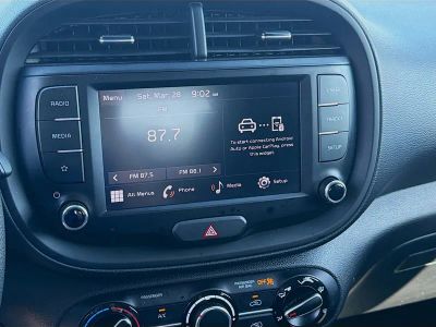 2024 Kia Soul — photo 12 view