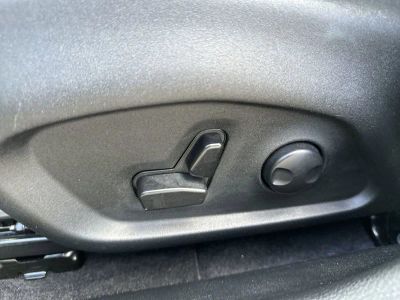 2023 Jeep Compass — photo 14 view