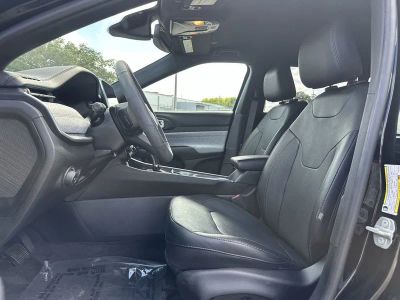 2023 Jeep Compass — photo 13 view