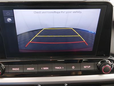 2022 Kia Forte — photo 16 view