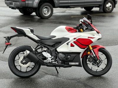 2026 Yamaha YZF-R3 - Photo 4
