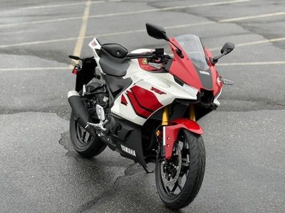 2026 Yamaha YZF-R3 - Photo 1