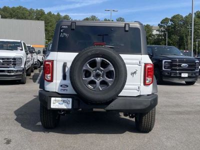 2026 Ford Bronco — photo 17 view