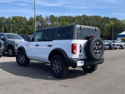 2026 Ford Bronco — photo 18 view
