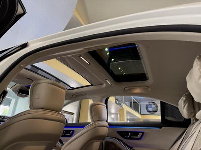 2022 Mercedes-Benz S-Class - Photo 9