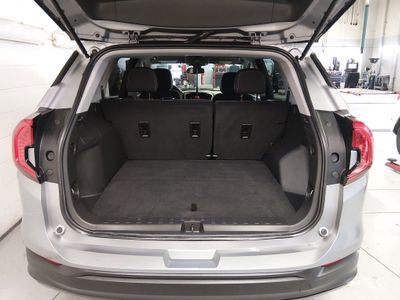 2024 GMC Terrain — photo 11 view