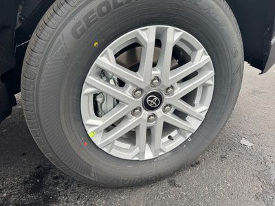 2026 Toyota Tundra 4WD - Photo 10