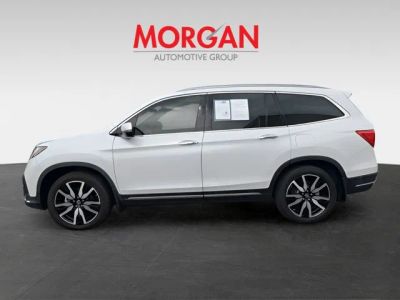 2022 Honda Pilot — engine compartment view