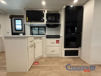 2026 Grand Design Transcend - Photo 11