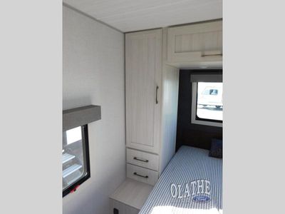 2026 Forest River RV Surveyor Legend - Photo 24