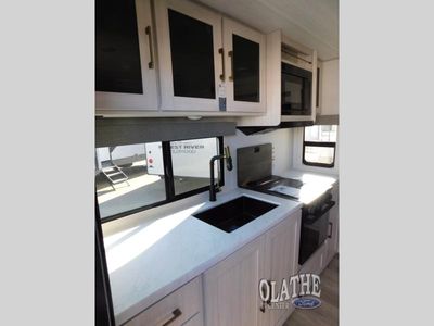 2026 Forest River RV Surveyor Legend - Photo 10