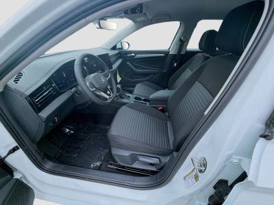 2026 Volkswagen Jetta — photo 16 view