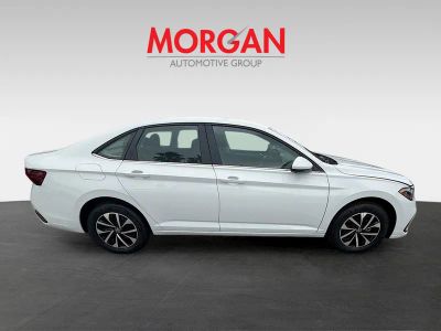 2026 Volkswagen Jetta — photo 8 view