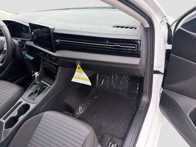 2026 Volkswagen Jetta — photo 23 view