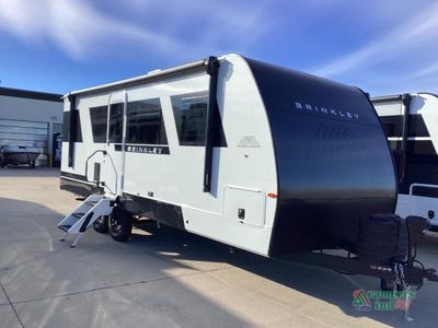 2026 Brinkley Model Ix — front three-quarter view