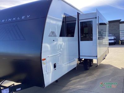 2026 Brinkley Model Ix — rear three-quarter view