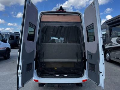 2018 Roadtrek ADVENTUROUS - Photo 2