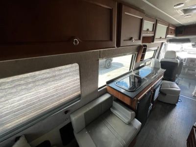 2018 Roadtrek ADVENTUROUS - Photo 12