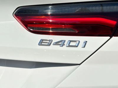2026 BMW 8 Series — photo 11 view