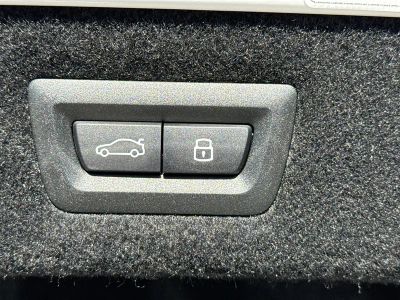 2026 BMW 8 Series — photo 13 view
