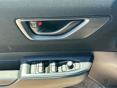 2026 Subaru Outback — photo 18 view