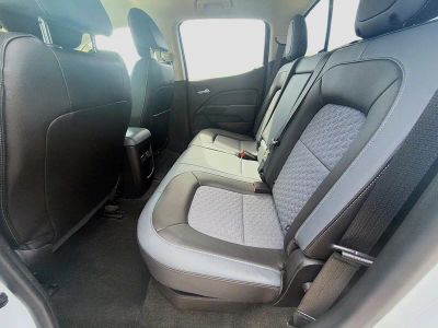 2017 Chevrolet Colorado — photo 22 view