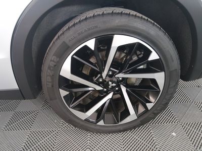 2024 Mitsubishi Outlander - Photo 10