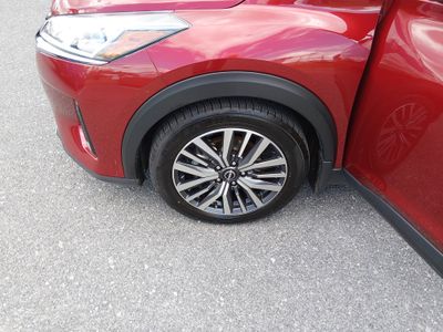 2024 Nissan Kicks — photo 10 view