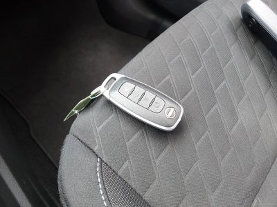 2024 Nissan Kicks — photo 15 view
