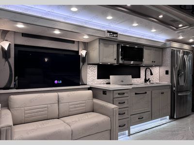 2026 Tiffin Motorhomes Phaeton - Photo 43