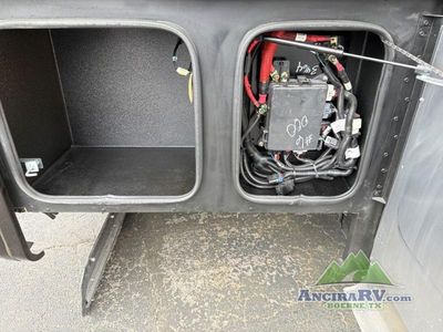 2026 Tiffin Motorhomes Phaeton - Photo 33
