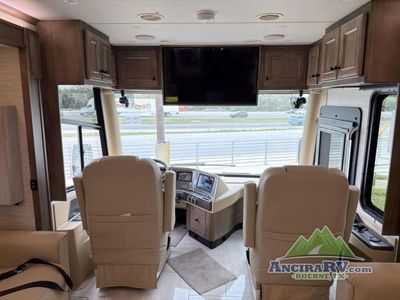 2026 Tiffin Motorhomes Phaeton - Photo 14
