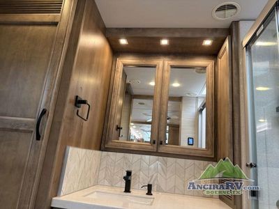 2026 Tiffin Motorhomes Phaeton - Photo 20