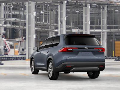 2026 Toyota Grand Highlander Hybrid - Photo 9