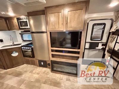 2023 Forest River RV Rockwood Ultra Lite - Photo 28
