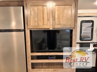 2023 Forest River RV Rockwood Ultra Lite - Photo 30
