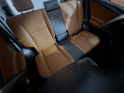 2017 Toyota RAV4 Hybrid — photo 30 view