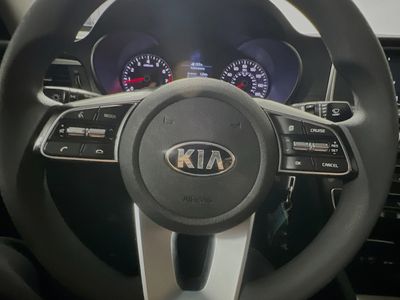 2019 Kia Optima - Photo 15