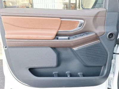 2026 Ford Expedition — side profile view