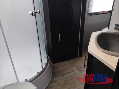 2022 Forest River RV Cherokee - Photo 34